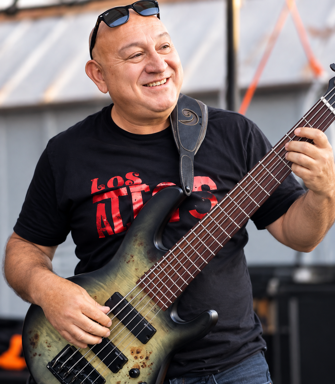 Ramiro — Bass