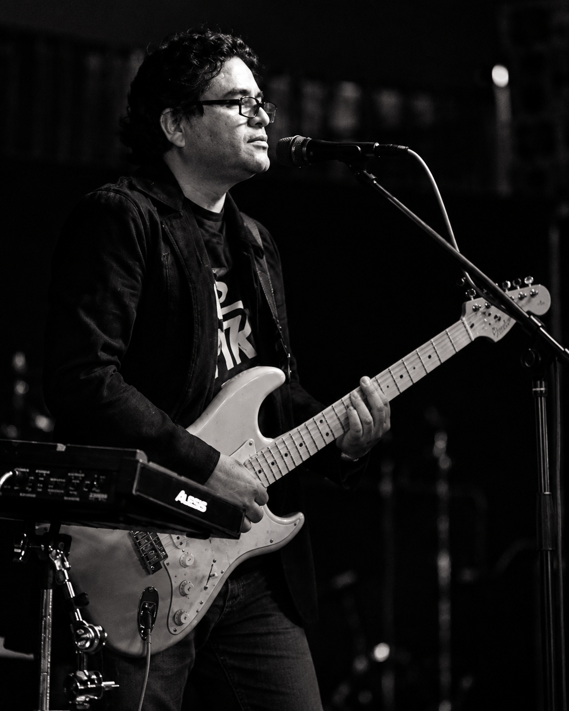 Raúl — Lead Vocals and Guitar